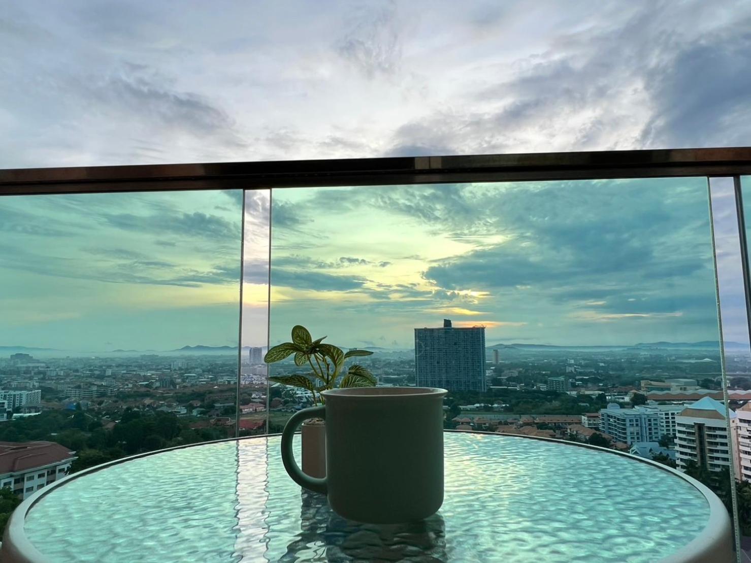 Aparthotel Grande Cariibbean Pattaya By Thita Esterno foto