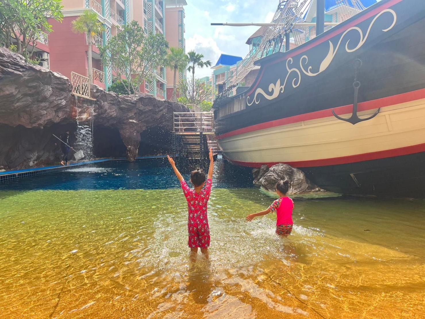 Aparthotel Grande Cariibbean Pattaya By Thita Esterno foto