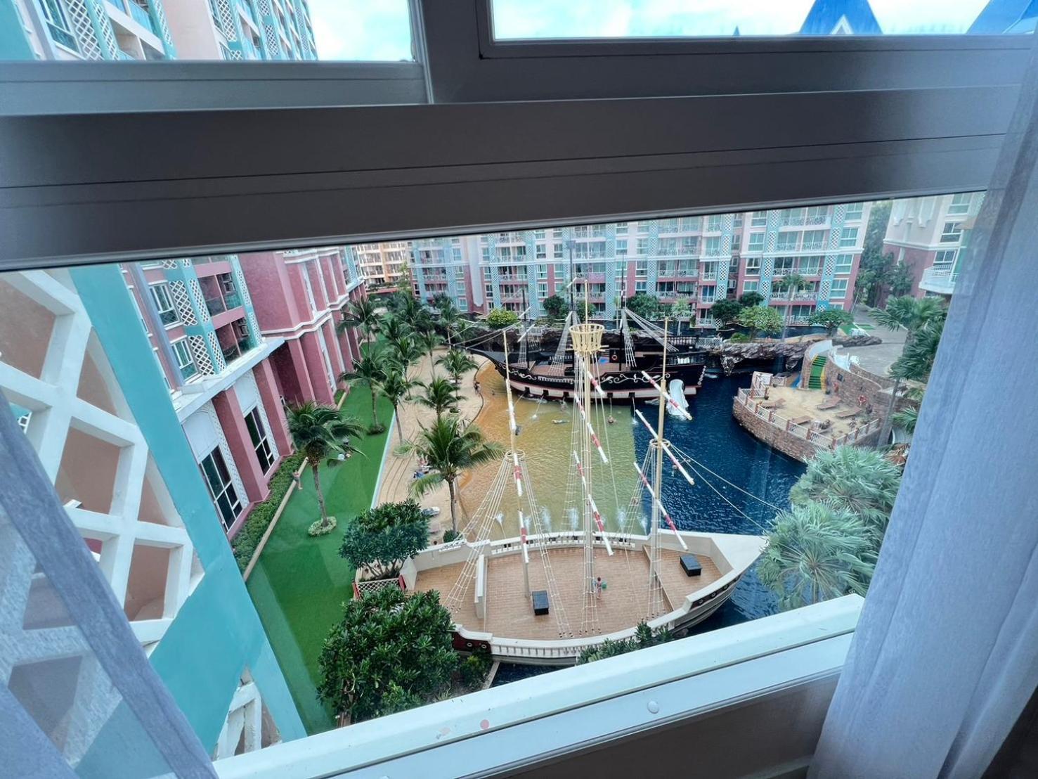Aparthotel Grande Cariibbean Pattaya By Thita Esterno foto