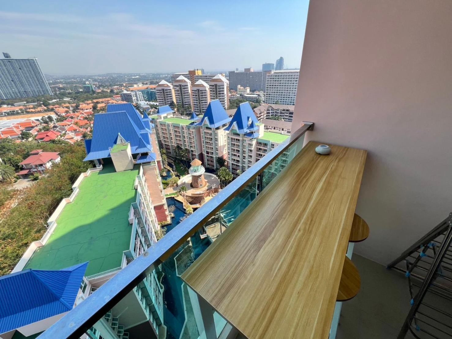 Aparthotel Grande Cariibbean Pattaya By Thita Esterno foto